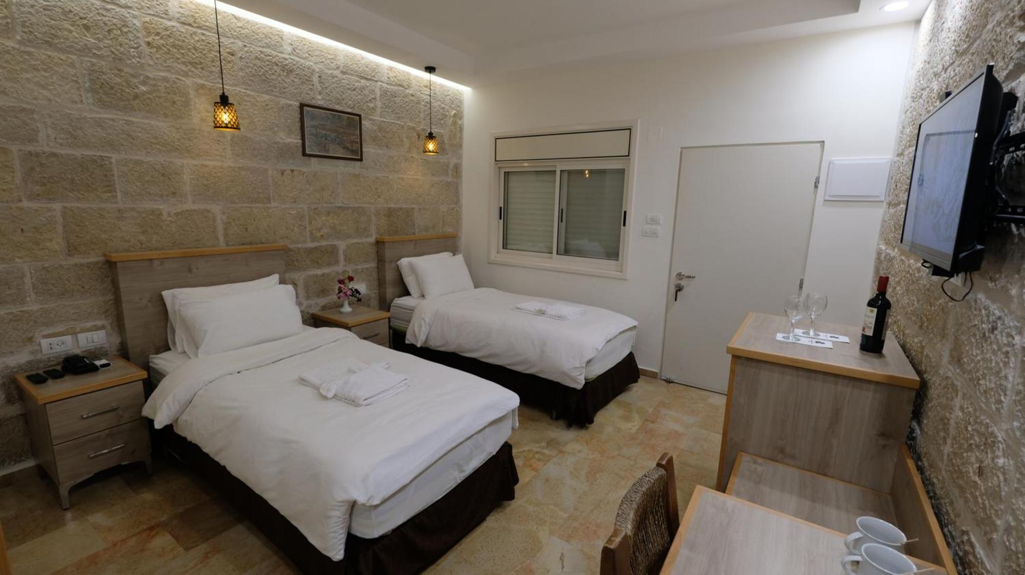 Hotel St. George's Cathedral Pilgrim -